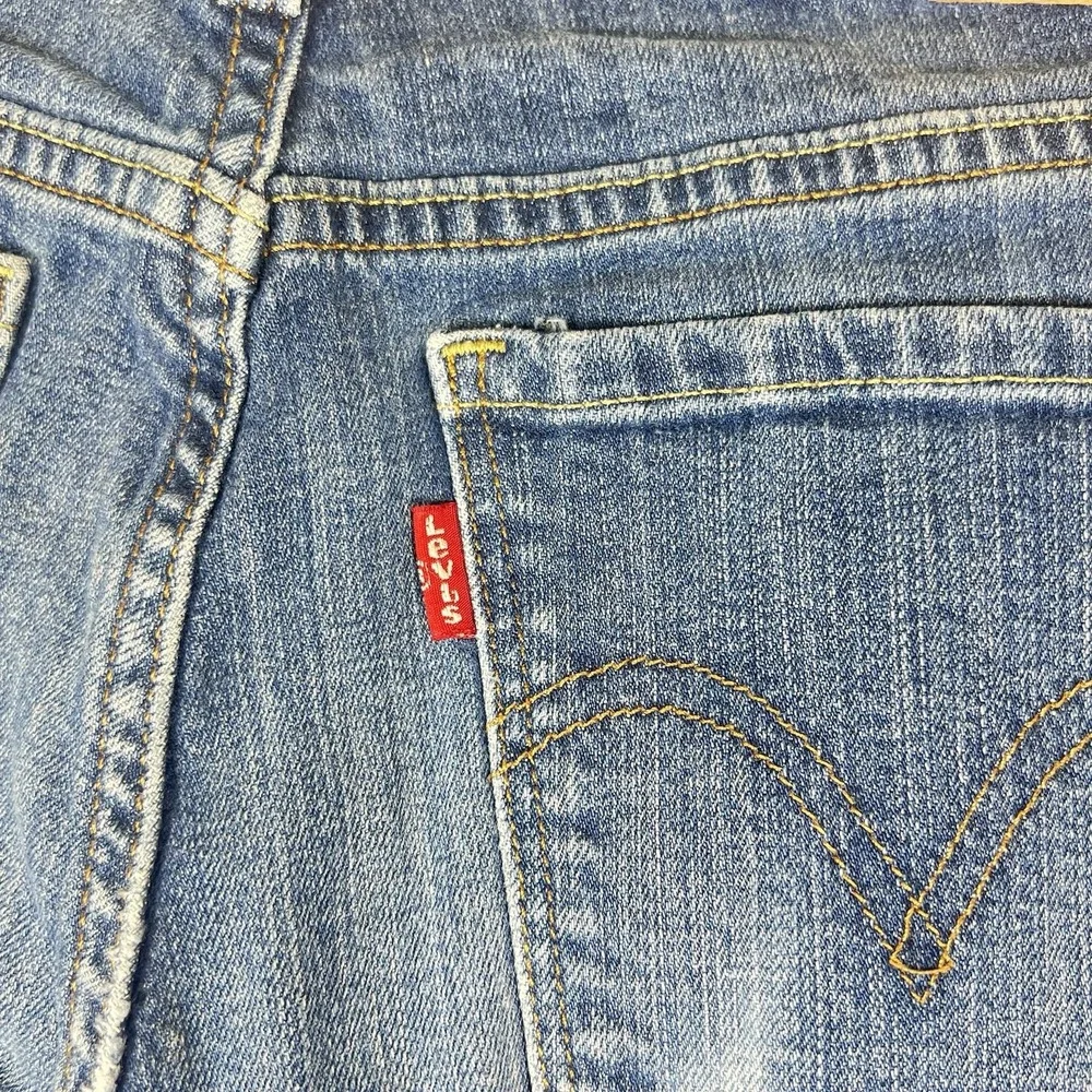 Levis levis 505